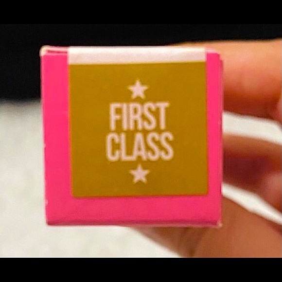 🆕🔥HTF-JEFFREE STAR VLL LIPSTICK(FIRST CLASS)GORGEOUS COLOR& NWT&NIB!!! - Picture 4 of 6